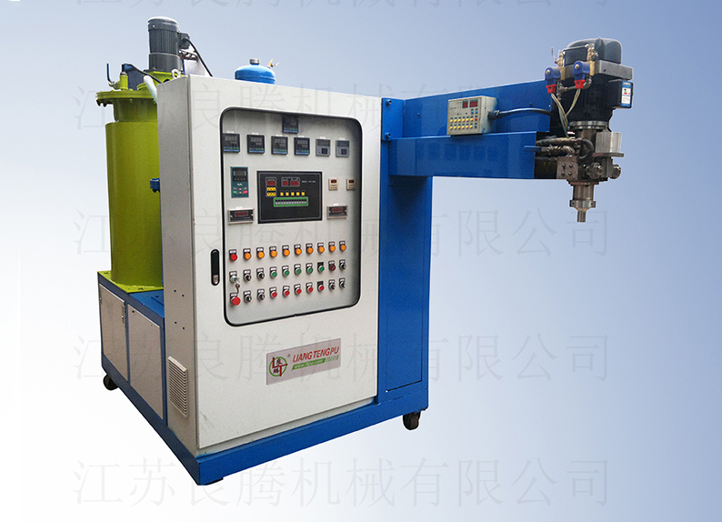 高溫彈性體澆注機(jī)